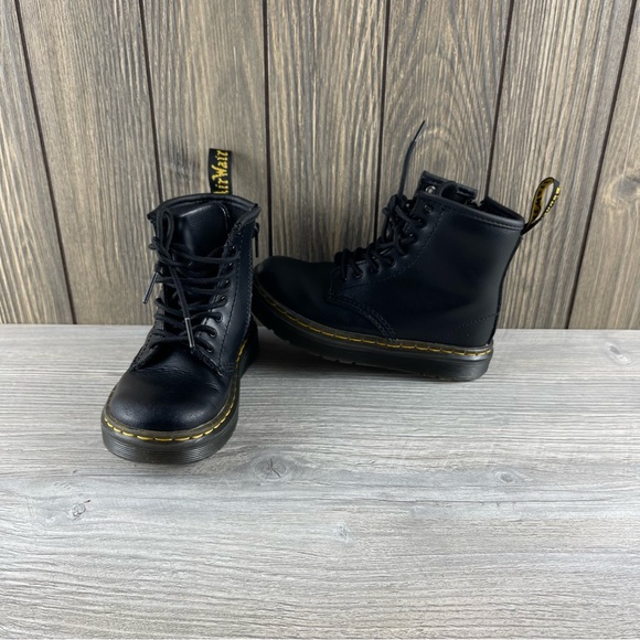 Dr Martens Kids' Black Leather Zavala Combat Lace Up Boot Size 10 - Picture 2 of 14